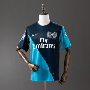 0225e37834.jpg 2011-12 ARSENAL AWAY