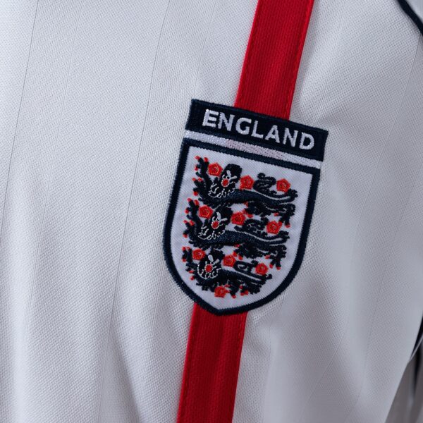 2002 ENGLAND HOME