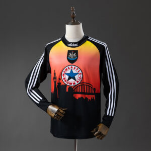 263534857e-1.jpg 1996-97 NEWCASTLE GOALKEEPER LONG SLEEVE