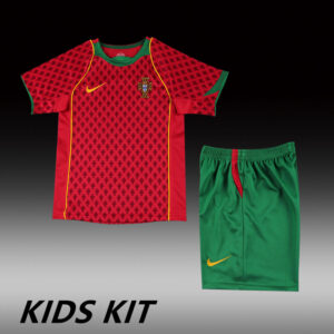 29b7c8e82c.jpg 2004 PORTUGAL HOME KIDS KIT