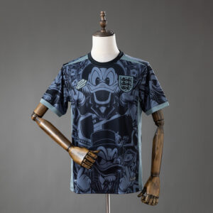 2c6bcd3b9a.jpg 2026 ENGLAND DONALD DUCK EDITION