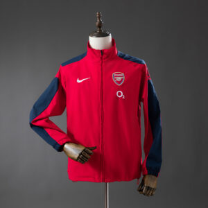 2c76f8f1e0.jpg 2004-05 ARSENAL WINDBREAKER - RED