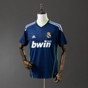 2df455141a.jpg 2010-11 REAL MADRID AWAY