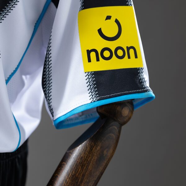 2025-26 NEWCASTLE HOME MEN AND KIDS KIT