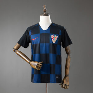 39fb365c59.jpg 2018 CROATIA AWAY