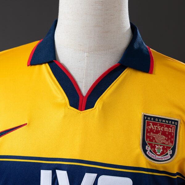 1997-99 ARSENAL AWAY