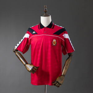 5b2d48d053-1.jpg 1994-95 MALLORCA HOME