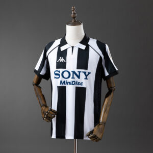 1997-98 JUVENTUS HOME