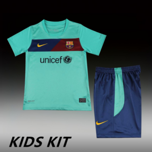 7d8e6de5cd.png 2010-11 BARCELONA AWAY KIDS KIT