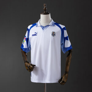 88140f2f58.jpg 1997-98 CD TENERIFE HOME