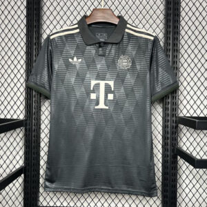 887b6dd7ba.jpg 24-25 BAYERN MUNICH OKTOBERFEST