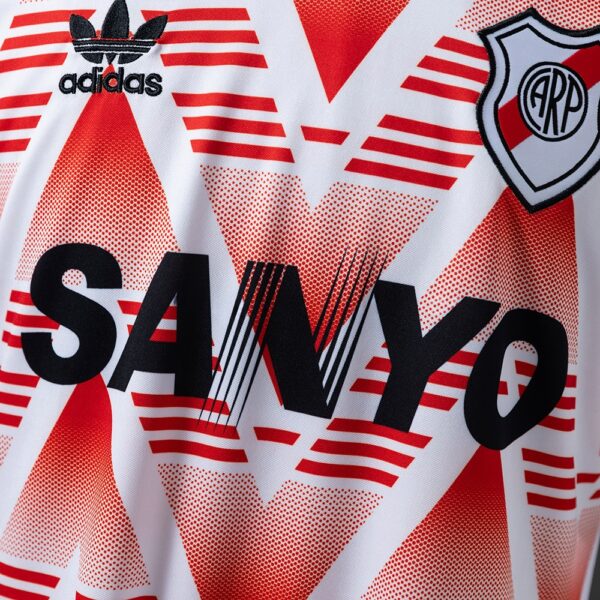 1992-93 RIVER PLATE LONG SLEEVES AWAY