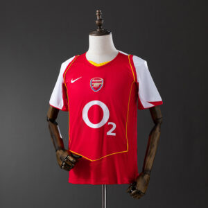 a8bf031106.jpg 2004-05 ARSENAL HOME