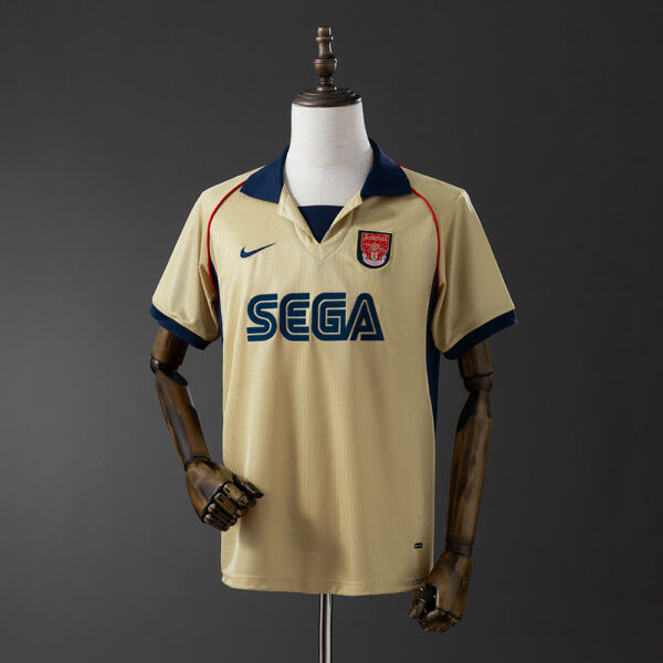2001-02 ARSENAL AWAY