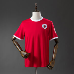 bad1263d01.jpg 1973-74 BENFICA HOME