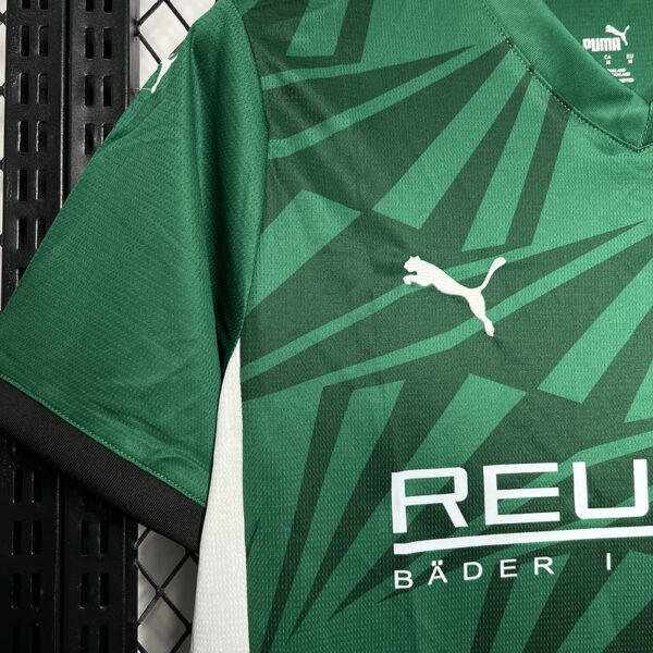 24-25 BORUSSIA MONCHENGLADBACH AWAY
