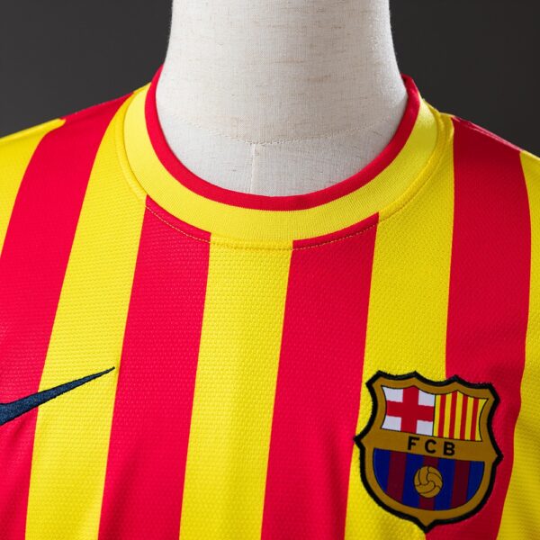 2013-14 BARCELONA AWAY