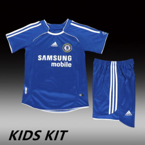 chelsea-42-1-1.jpg 2006-07 CHELSEA HOME KIDS KIT