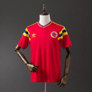 d45da65810.jpg 1990 COLOMBIA AWAY