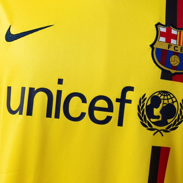 2008-09 BARCELONA AWAY