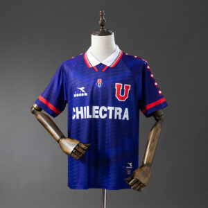 e184909d39.jpg 1996 UNIVERSIDAD DE CHILE HOME