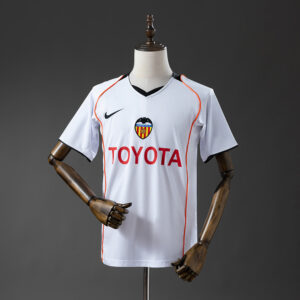 2004-05 VALENCIA HOME