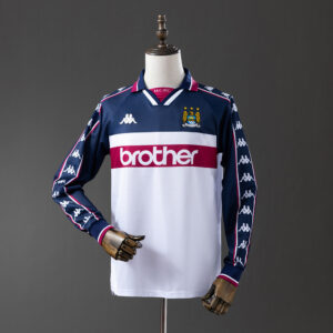 p-138-1.jpg 1997-98 MANCHESTER CITY LONG SLEEVE AWAY